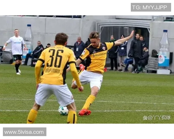 菲尔特与多特蒙德历史交锋战绩分析及未来展望