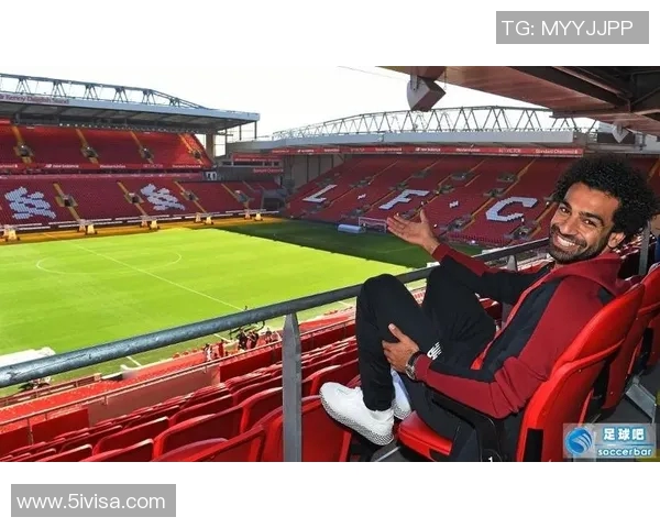 萨拉赫在绿茵场上的传奇之路与未来展望：从埃及小子到世界巨星的蜕变