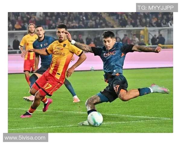 塞美洲与韦拉的激烈对决揭示足球战术与团队合作的重要性