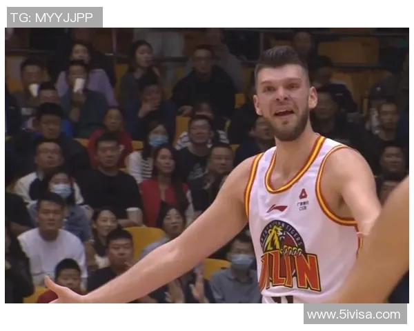 广东对阵吉林精彩比分视频回顾及赛后分析全景呈现 广东对阵吉林精彩比分视频回顾及赛后分析全景呈现