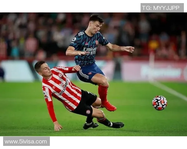 朗斯主场迎战阿森纳英超劲旅能否在客场全取三分