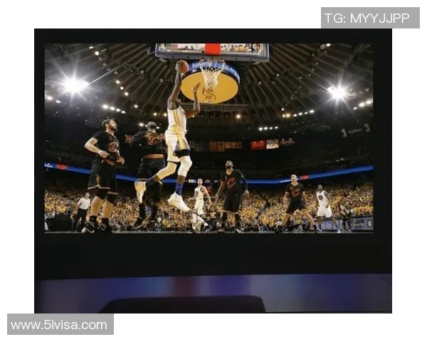 湖人队与热火队精彩对决全景回顾与战术分析 湖人队与热火队精彩对决全景回顾与战术分析