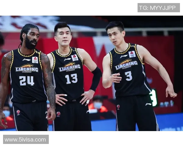 爵士队与森林狼队精彩对决直播全程回顾与分析