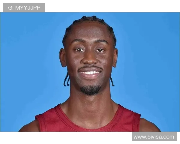 卡里斯勒韦尔在NBA赛季中的精彩表现与未来发展潜力分析 卡里斯勒韦尔在NBA赛季中的精彩表现与未来发展潜力分析