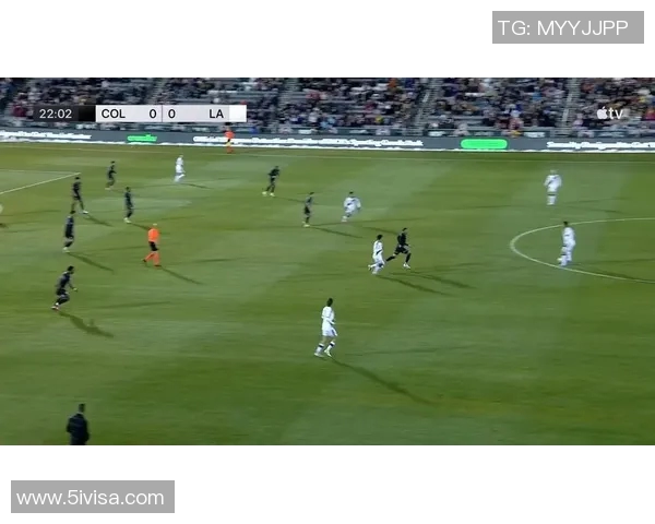 洛杉矶与银河足球比赛实时进度更新及精彩瞬间回顾