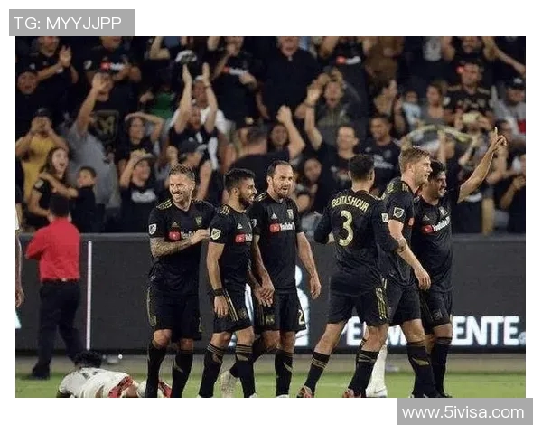 堪萨斯勇战达拉斯FC决战美职联赛场精彩纷呈