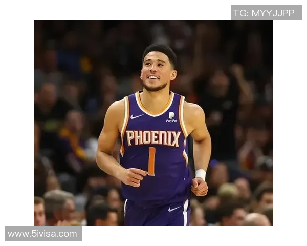 德文布克领衔太阳队冲击季后赛展现超强个人能力与团队合作精神