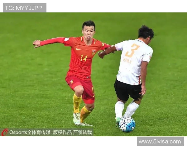 武汉足球队近期状态引发热议球迷对球队表现的看法与争议分析